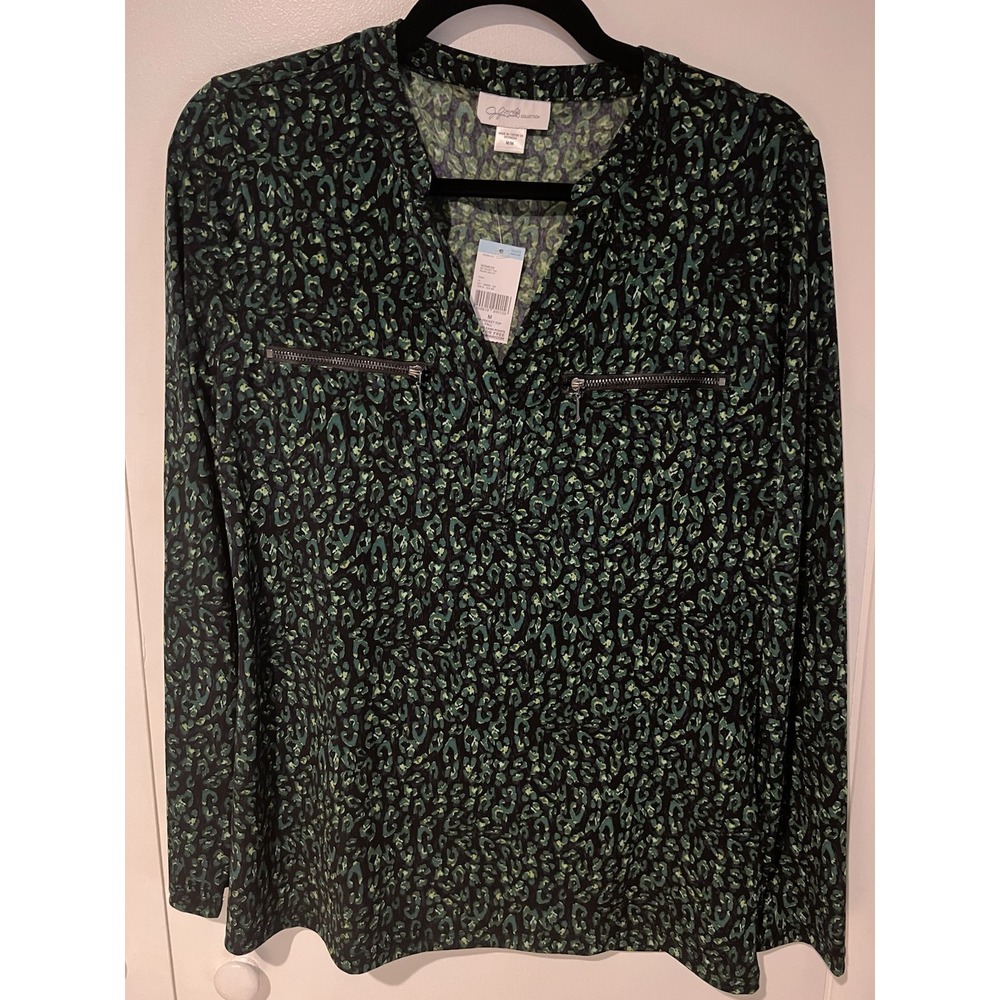 NWT Jaclyn Smith Women's Top Green Animal Print Size Medium Zipper Long Sleeve